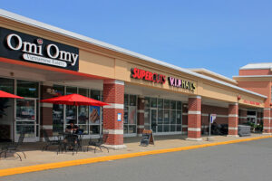 Amherst Shopping Center: 181 UNIVERSITY DRIVE, AMHERST, MA